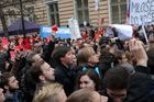 Soud zrušil zákaz pochodu odpůrců Zemana 17. listopadu v Praze