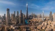 Dubaj je hlavní město stejnojmenného emirátu ve Spojených arabských emirátech a zároveň nejlidnatější město v zemi.