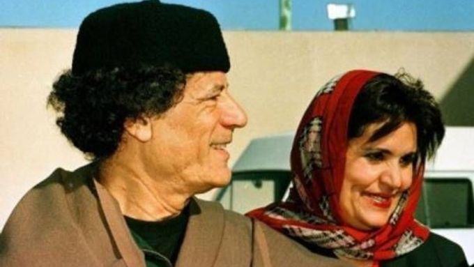Muammar Kaddáfí s maželkou
