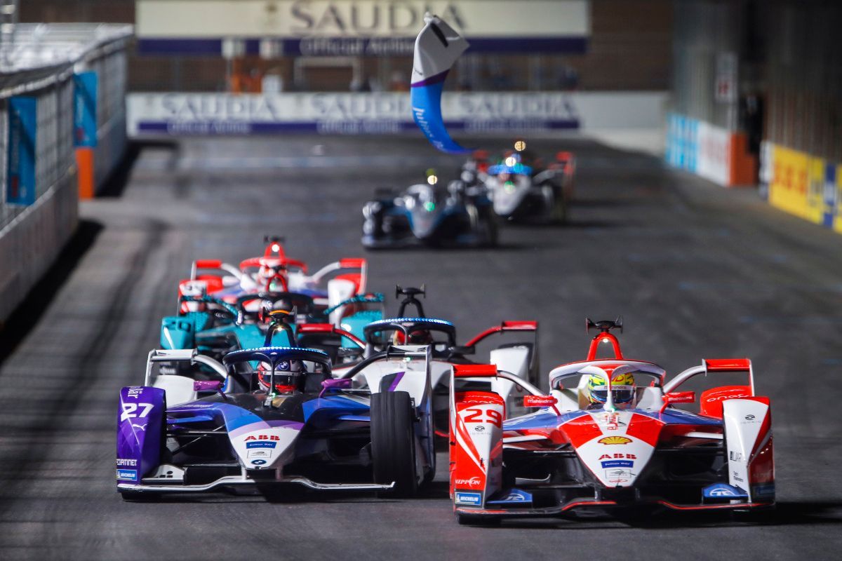 Formule E v Rijádu 2021: Jake Dennis a Alexander Sims