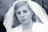 Dvojice se vzala v roce 1983. "Ta svatba byla nádherná, krásná, bylo na ní mnoho hostů," vzpomínala Ignatěnková.