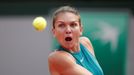 Simona Halepová při finále French Open proti Sloane Stephensové