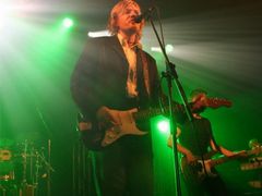 Michal Hrůza vyrazil se svoji novou kapelou na turné. První koncert odehráli v Trutnově.