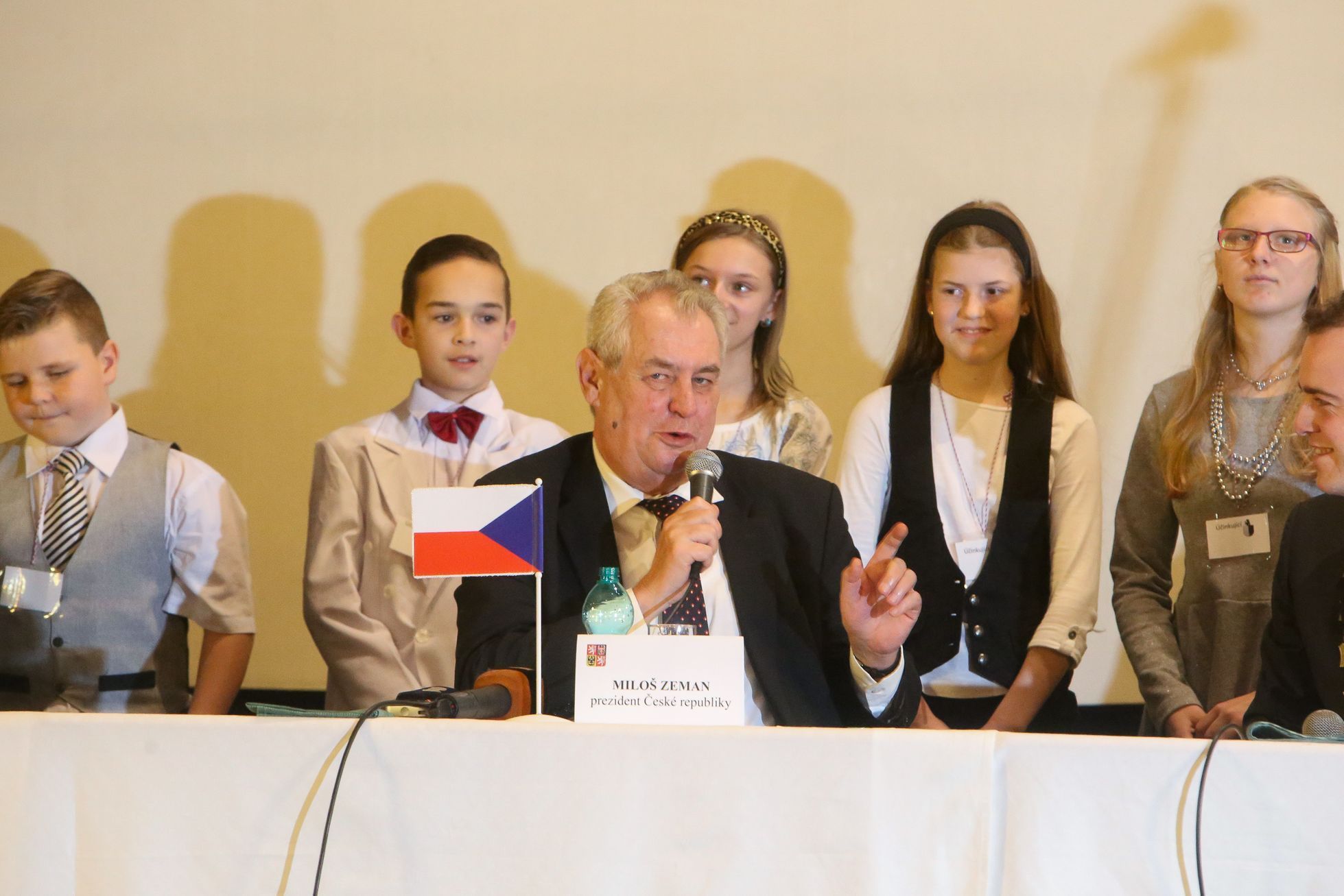 Zeman na návštěvě Ústeckého kraje - 7.12.2015 - finální verze