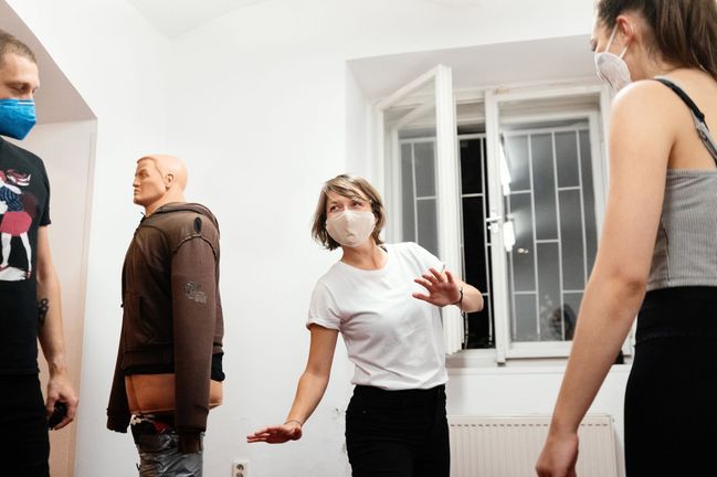 Můžete si připadat hloupě