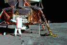 Astronaut Edwin E. "Buzz" Aldrin, Jr. pilotoval lunární modul.