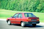 Premiéra Peugeotu 309 proběhla v říjnu 1985, auto se vyrábělo v Poissy, Villaverde a pro trhy s pravostranným řízením v britském Rytonu.