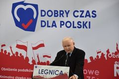 Kaczyński vzkazuje - bez dobrého sociálního programu nás nikdy neporazíte