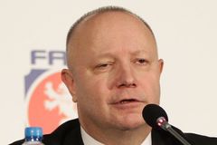 Malíkovi gratuluji. Teď je na něm, aby vrátil českému fotbalu důvěryhodnost, říká Petr Fousek