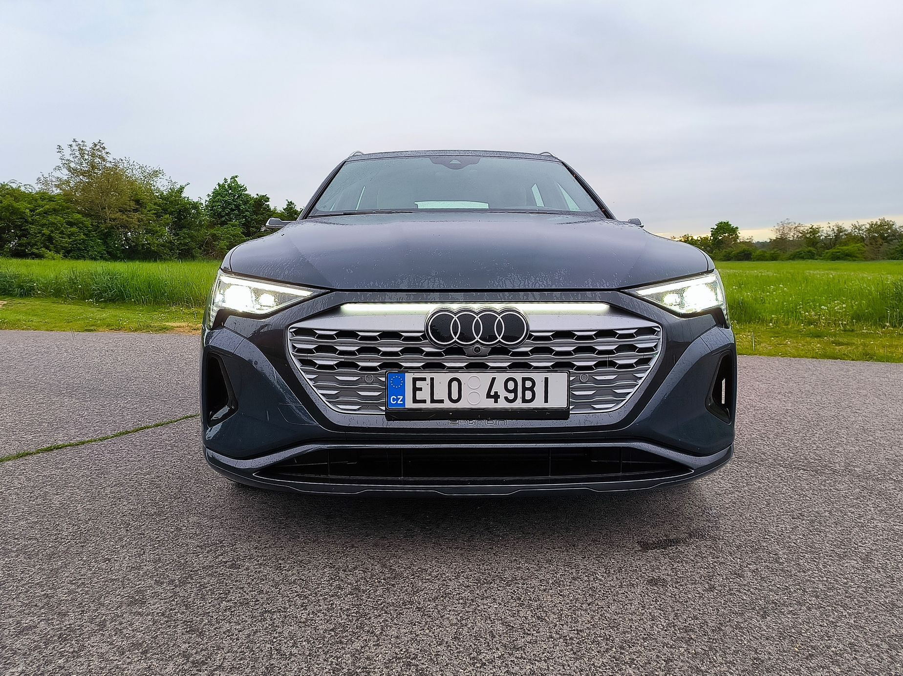 Audi Q8 55 e-tron (2023)