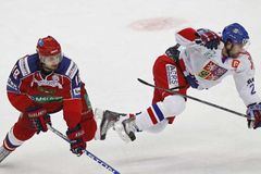 Hokejisté prohráli i s Ruskem, ze Švédska vezou jen bod
