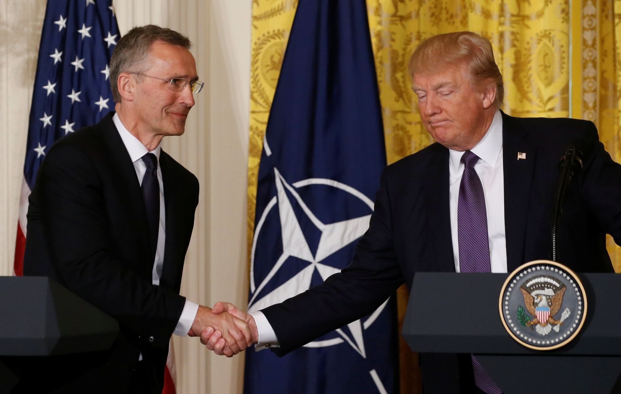 Trump Stoltenberg NATO