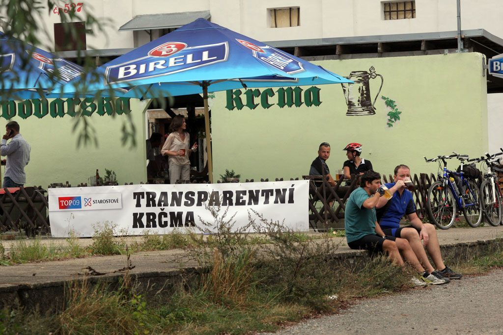 Top a Starostové v Hostivici zahájili kampaň