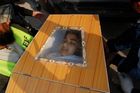 Komando tálibánců obsadilo školu, mrtvých je už 141
