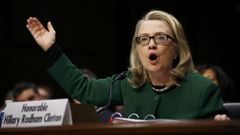Clintonová vypovídá v Senátu kvůli útoku v Benghází