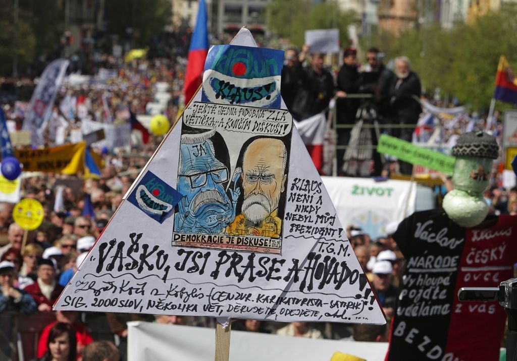 demonstrace proti vládě na Václavském náměstí