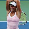 Dojatá česká tenistka Andrea Hlaváčková se raduje z vítězství nad Ruskou Mariou Kirilenkovou ve 3. kole US Open 2012.