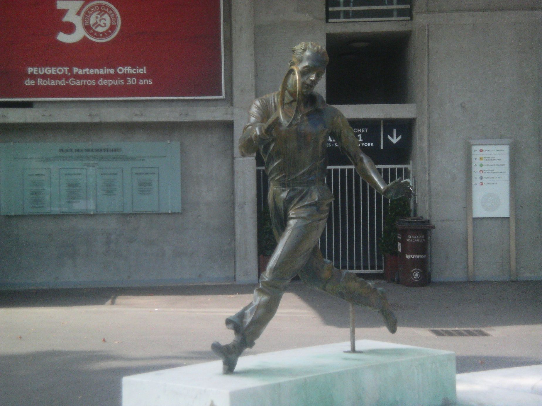 Semifinále Davis Cupu 2014: Francie - Česko, Roland Garros