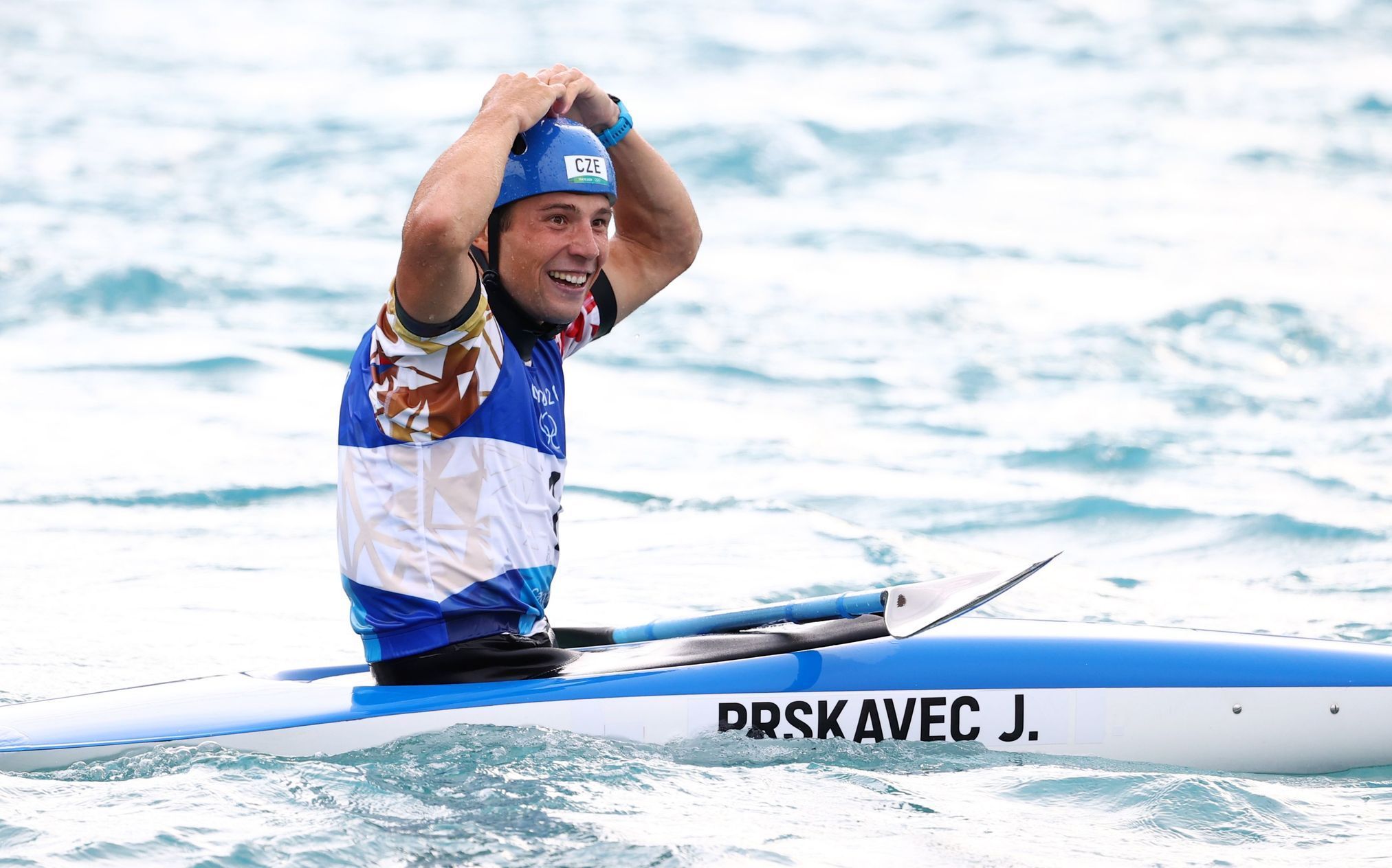 Kajakář Jiří Prskavec slaví vítězství ve finále na OH 2020