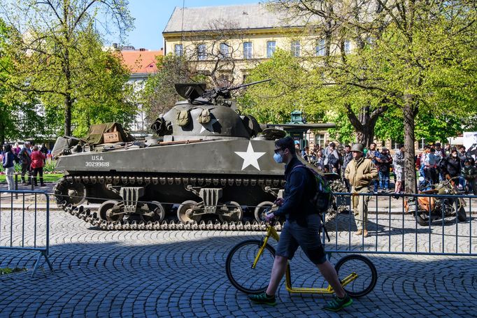 V Plzni pokračovaly 8. května 2021 Slavnosti svobody připomínající 76. výročí osvobození města americkou armádou.