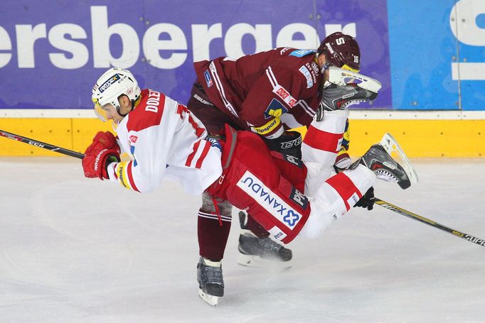 Extraliga: Sparta - Slavia (Jiří Doležal, Adam Polášek)