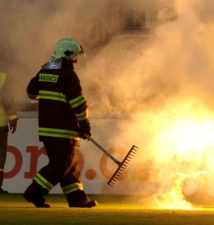 GL, Teplice-Sparta: hasiči