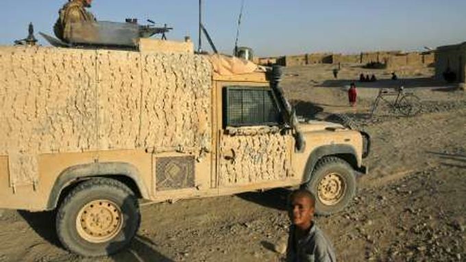 Britská vojenská hlídka v jihoafghánské provincii Hílmand