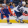 NHL: Winnipeg - Edmonton: Jiří Tlustý (91) - Mark Fayne (5)