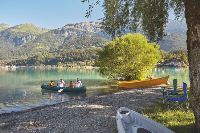 Kempování u jezera Brienzersee