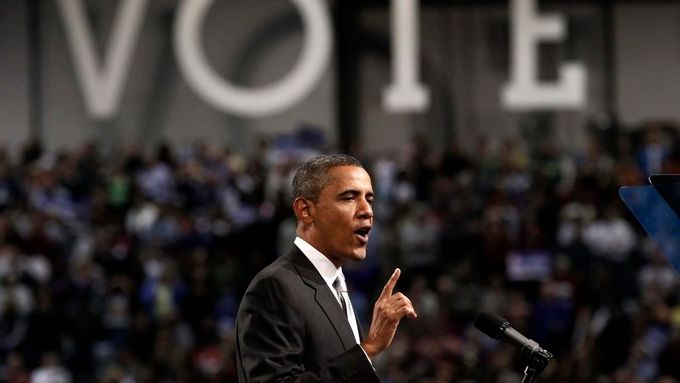 Barack Obama se pokouší v předvolební kampani oživit něco z nadšení davů, které provázelo jeho kampaň za zvolení prezidentem v roce 2008