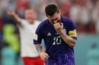 Polsko - Argentina 0:0. Velký tlak a Messiho selhání. První půle branku nenabídla