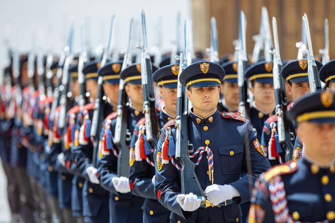 Slovenská prezidentka Zuzana Čaputová na poslední návštěvě Česka a prezidenta Petra Pavla na Pražském hradě 12.6.2024.