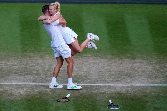 Kateřina Siniaková a Sem Verbeek, Wimbledon 2025