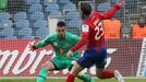 Fotbal, Gambrinus liga, Hradec Králové - Plzeň: Tomáš Koubek - Marek Bakoš