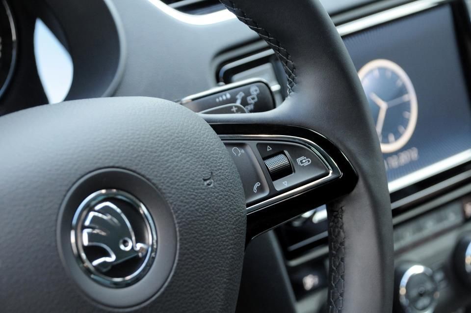 Škoda octavia 2012 detaily