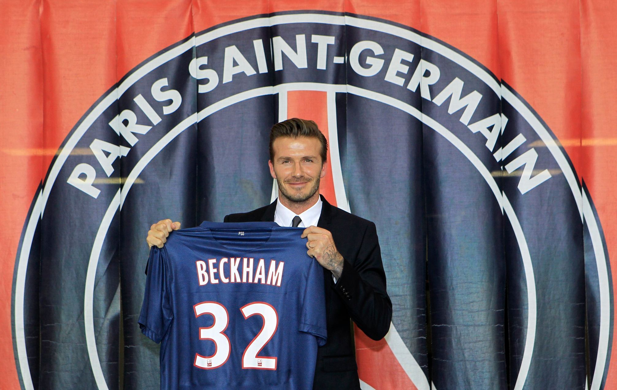 David Beckham na tiskové konferenci potvrzuje své angažmá v PSG