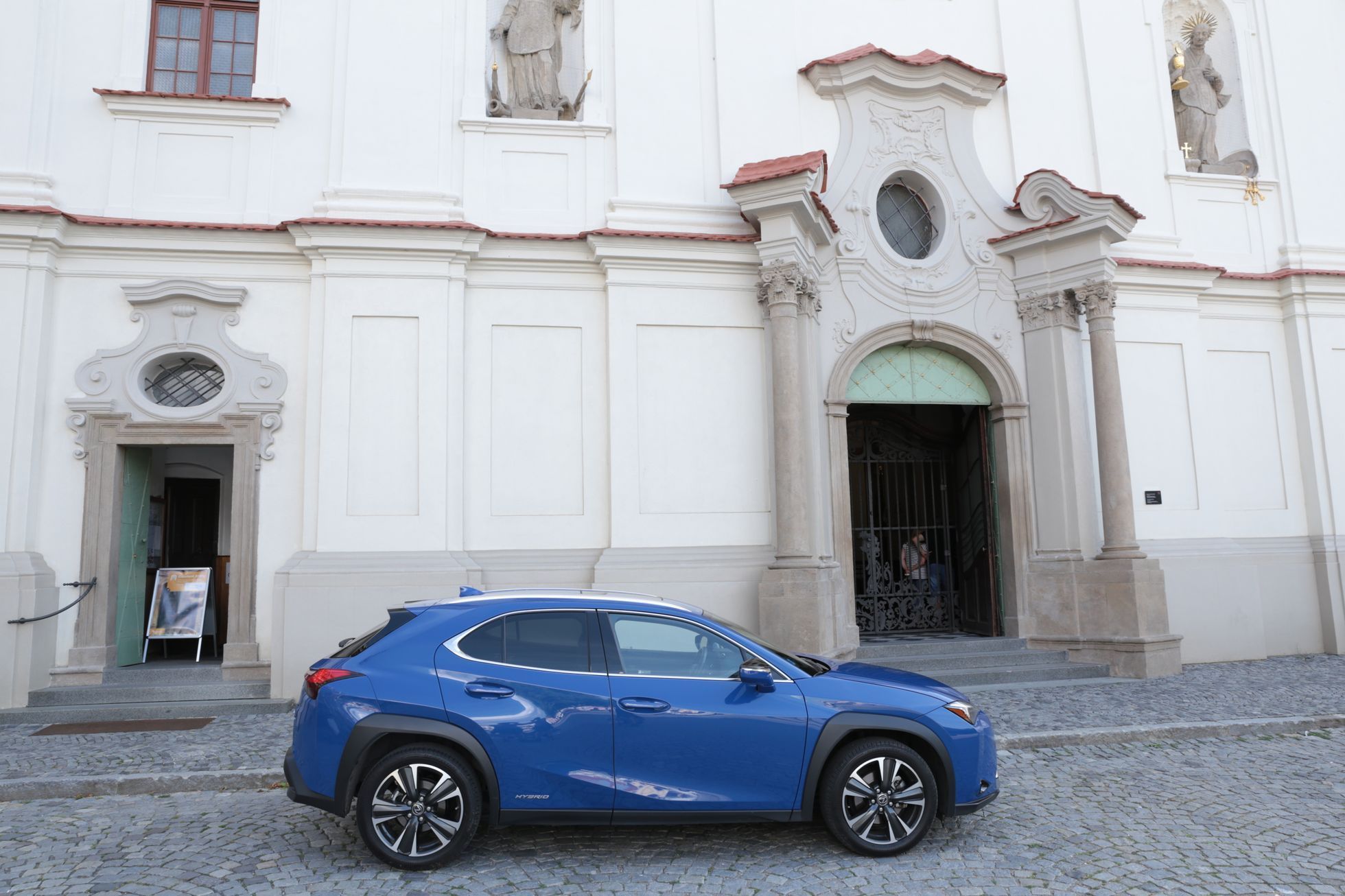 Lexus UX 2019
