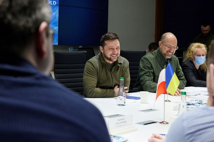 Jednání premiérů Česka, Polska a Slovinska s ukrajinským prezidentem Volodymyrem Zelenským.