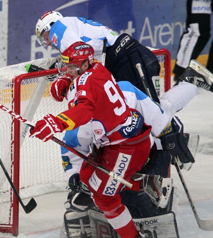 Hokej, extraliga, Slavia - Plzeň: Tomáš Hertl vyrovnává na 1:1