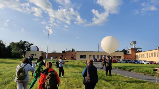 Čeští školáci fotí Zemi z vesmíru. Projekt ukazuje, jak moderně se dá učit věda