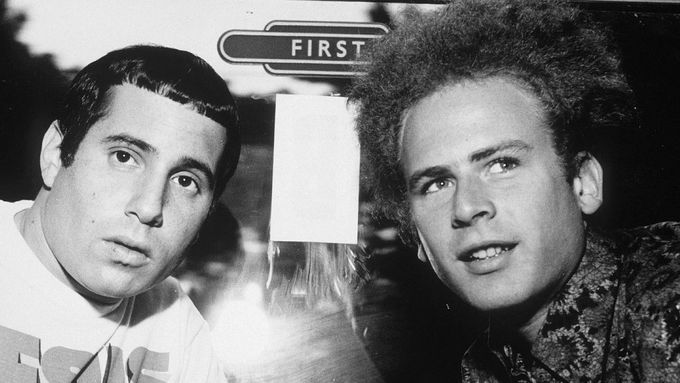 Paul Simon s Artem Garfunkelem tvořili duo v 60. letech, natočili hity The Sound of Silence, Mrs. Robinson, Bridge over Troubled Water nebo The Boxer.
