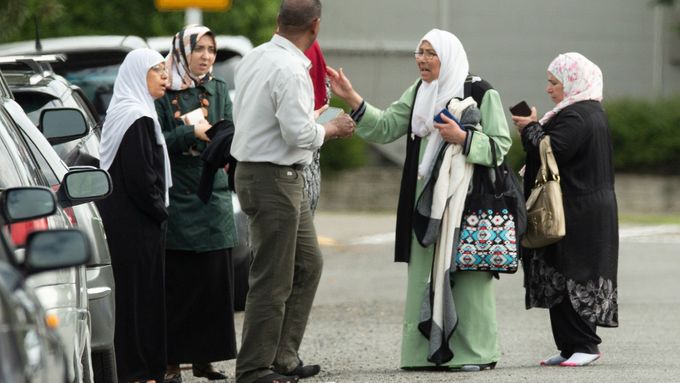 Lidé nedokáží zpracovat, co se stalo, Nový Zéland je složen z migrantů, muslimská komunita je součástí života ve městě, říká František Zuchnický