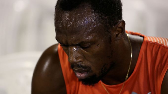 Zraněný Usain Bolt.