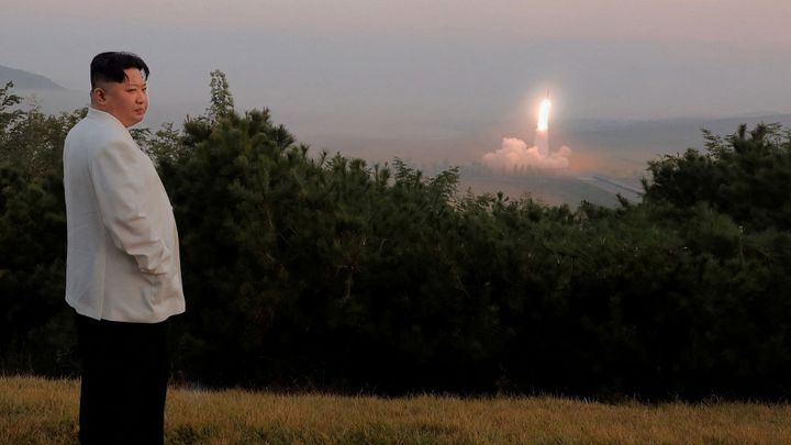 Co pár dní, to raketa. KLDR pálí na sousedy, jaderný test může brzy následovat; Zdroj foto: KCNA via REUTERS