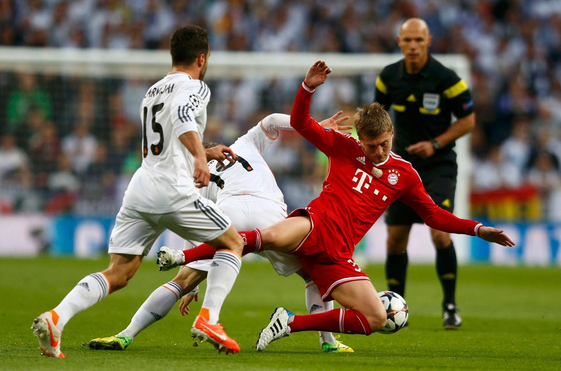 LM, Real-Bayern: Daniel Carvajal (15) a Luka Modrič - Toni Kroos