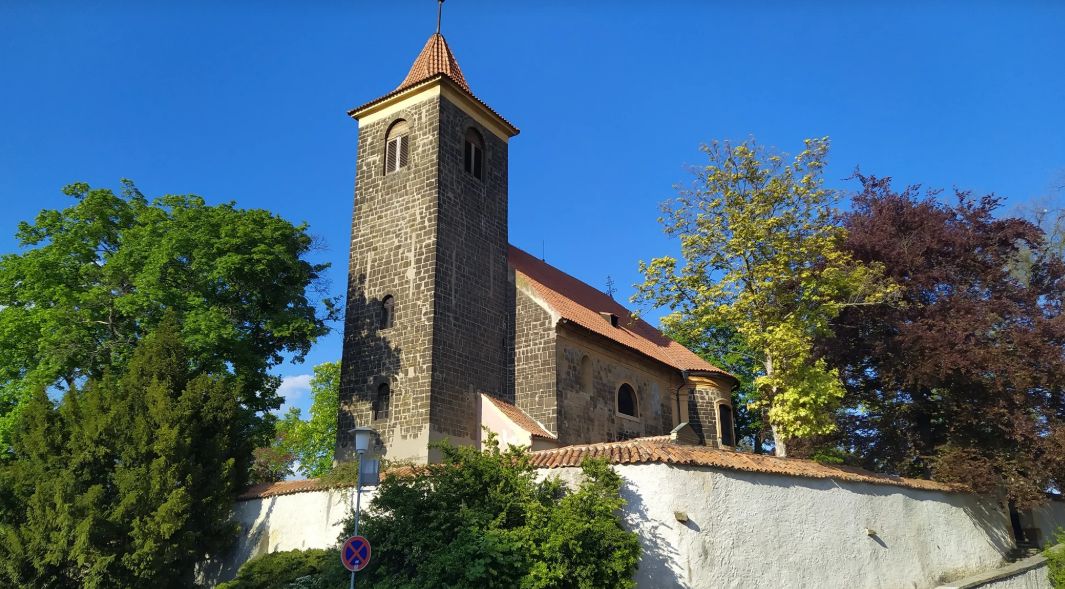 Čelákovice kostel