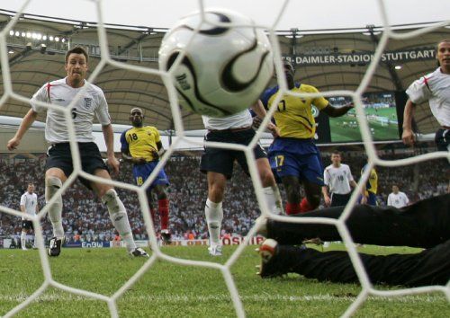 Beckhamův gól proti Ekvádoru