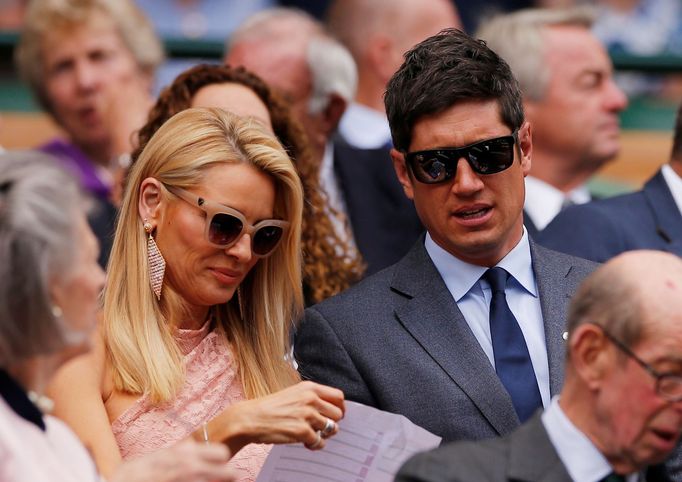 Tennis - Wimbledon - All England Lawn Tennis and Croquet Club, London, Britain - July 3, 2019  Tess Daly and Vernon Kay at the Royal Box during the second round match bet