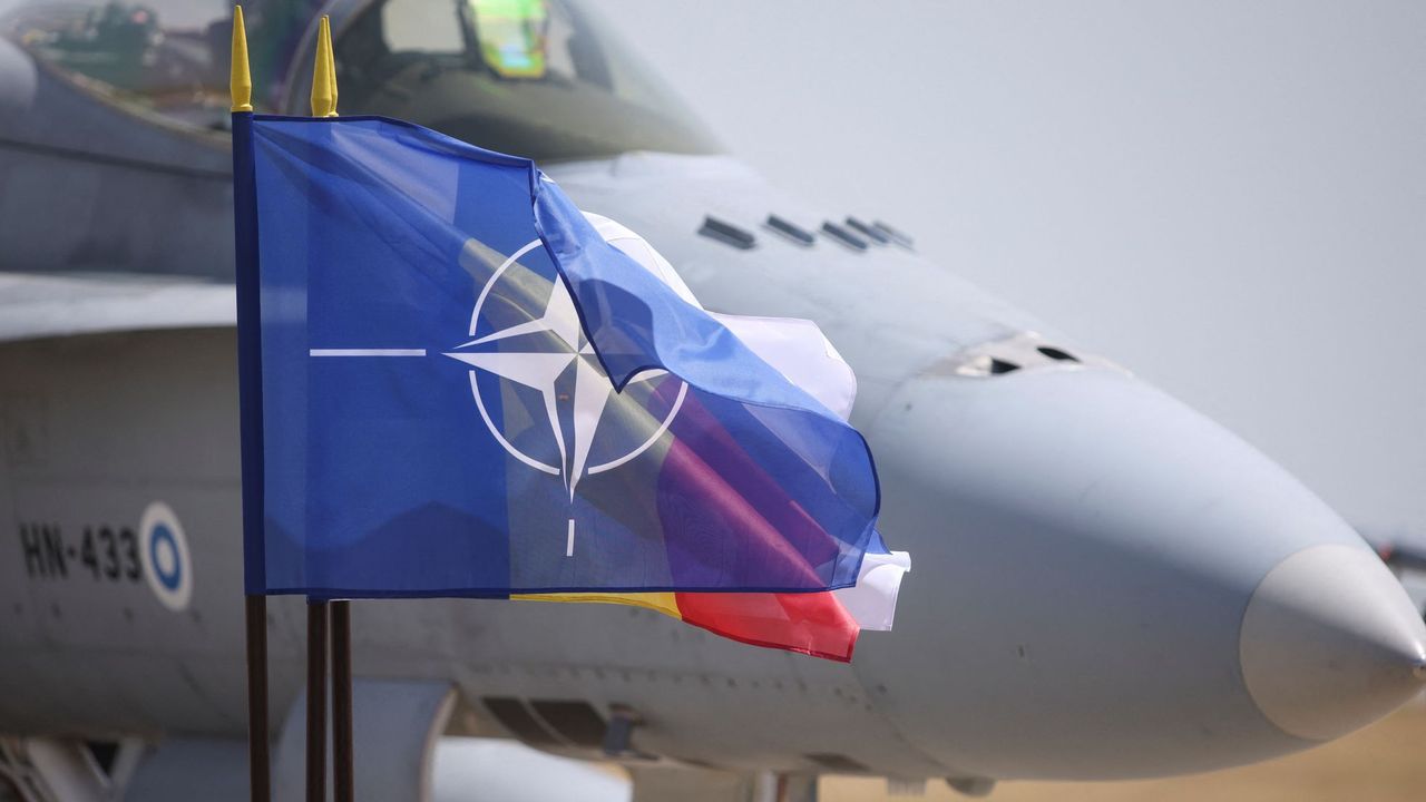 "Sebevražedný klub." Obří letecká základna NATO poblíž Ukrajiny dráždí Rusy