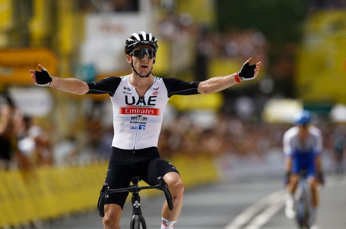 Tour de France 2023: Adam Yates v cíli první etapy.